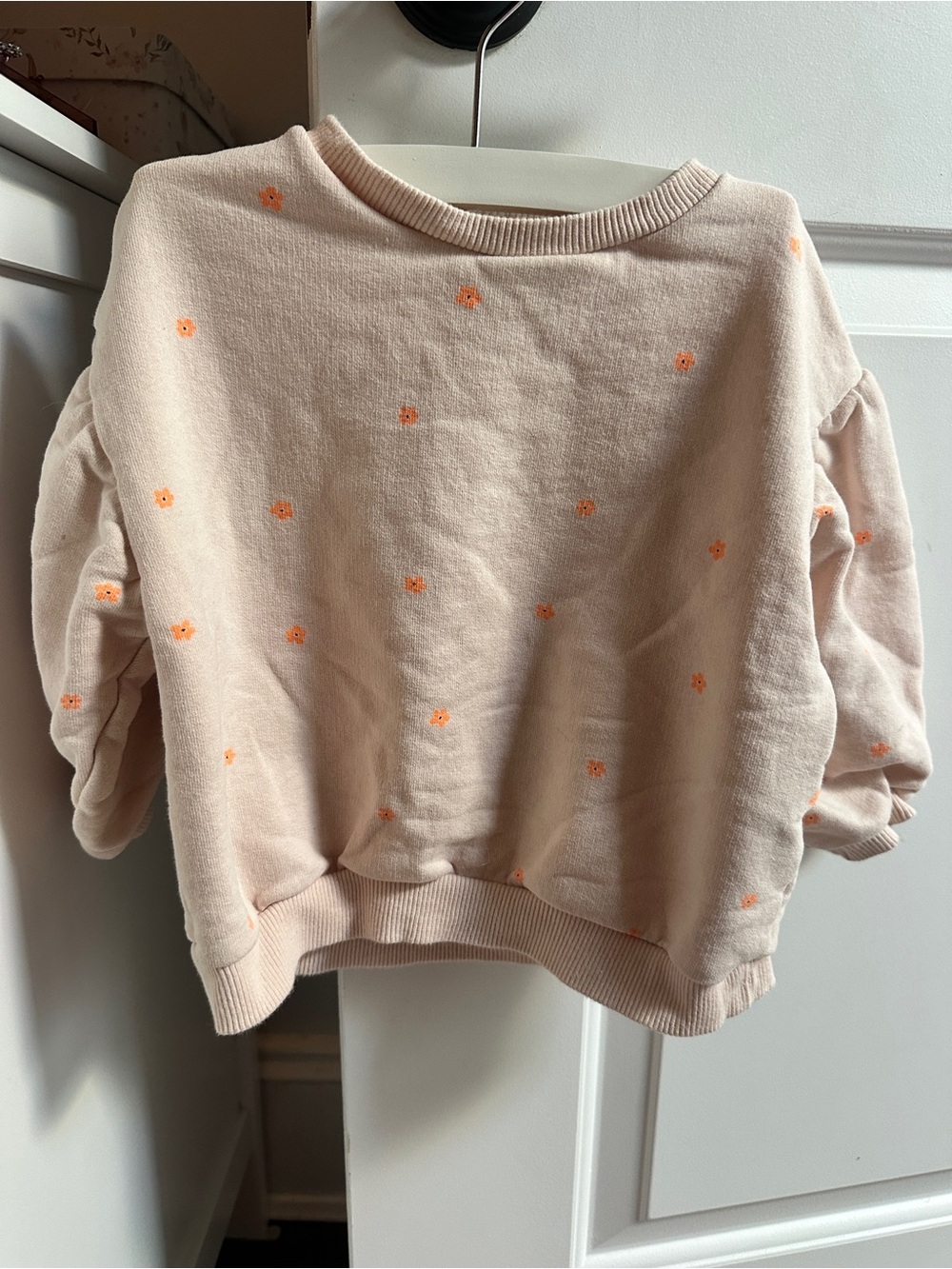 ZARA Peach Cropped Sweatshirt with Orange Dot Embroidery Sz 3T